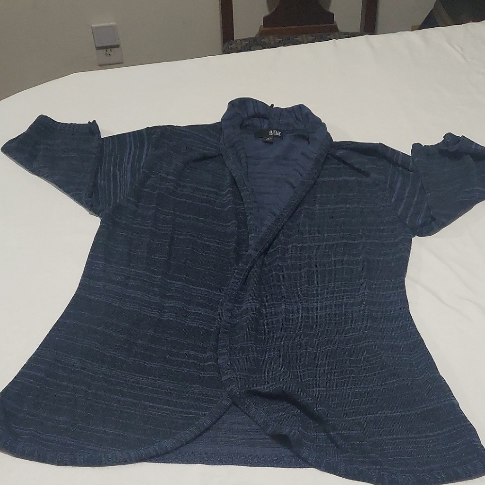 a.n.a Navy Print Women's Open Sweater .Layering With A Tank .Size L